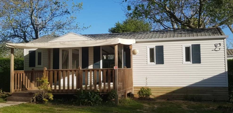 Mobil home pour 6 personnes, avec bassin pour enfant à Baye - 4