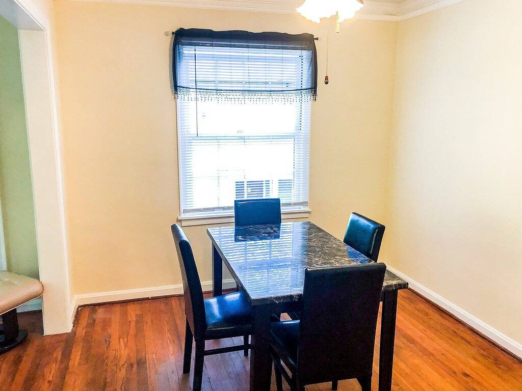 Ganzes Haus, 2 Schlafzimmer In der Nähe des Flughafens Atl in East Point, Fulton County