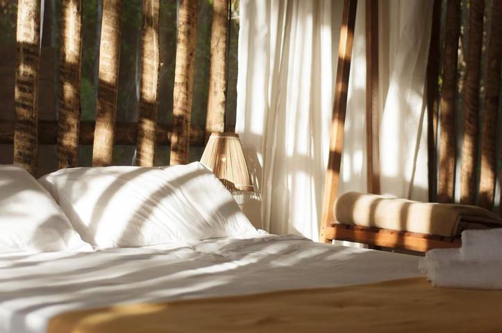 Casas e apartamentos de temporada para 4 pessoas, com vista e jardim em Porto de Pedras