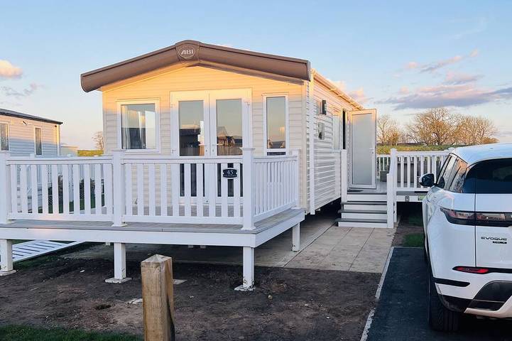 Mobile home for 8 people - 1