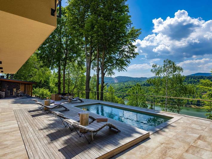 Villa für 10 Personen, mit Sauna und Terrasse sowie Garten und Seeblick, mit Haustier - 1