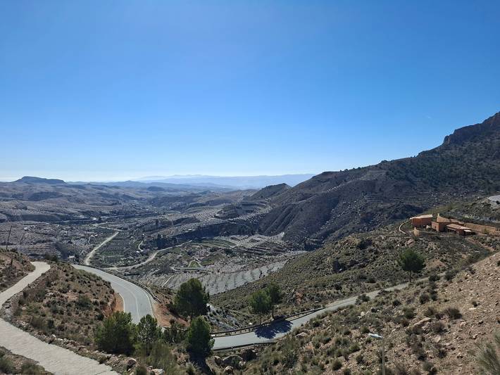 Casa vacanza per 4 persone, con balcone, adatto a famiglie con bambini a Oria (Andalucía)