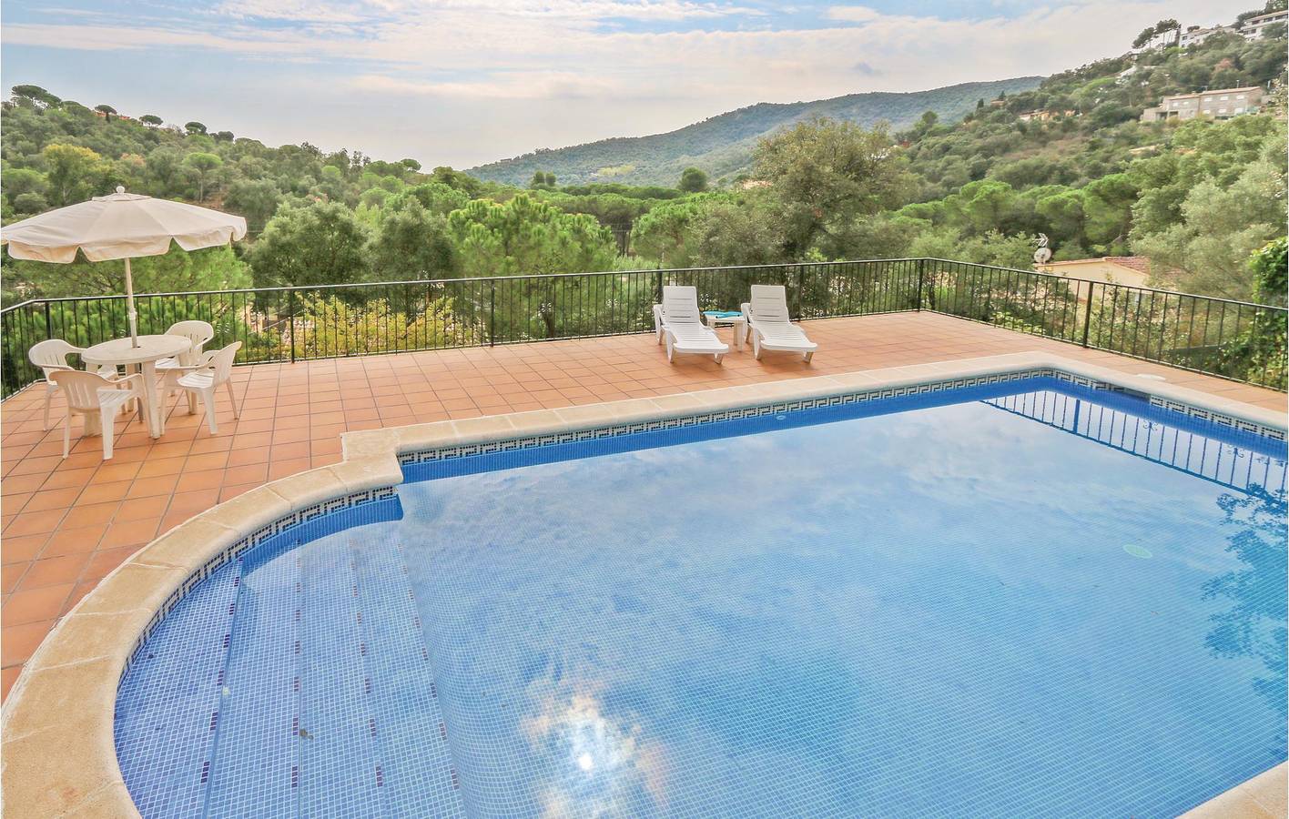 135 Quadratmeter Wohnung: Wi-Fi, Pool, Terrasse in Calonge in Mas Pere, Calonge