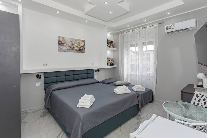 Ferienwohnung für 3 Personen, mit Balkon in Catania - 2