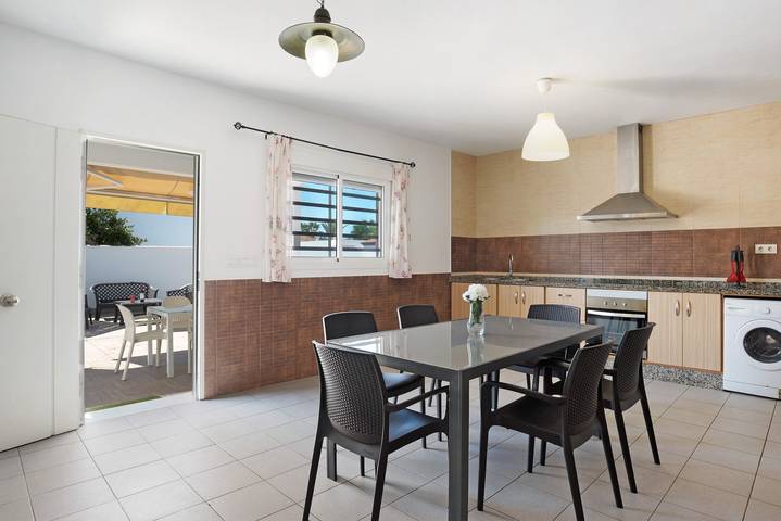 Ferienhaus 'Casa Rosa' mit privatem Pool, privater Terrasse und WLAN in Conil de la Frontera, Costa de la Luz