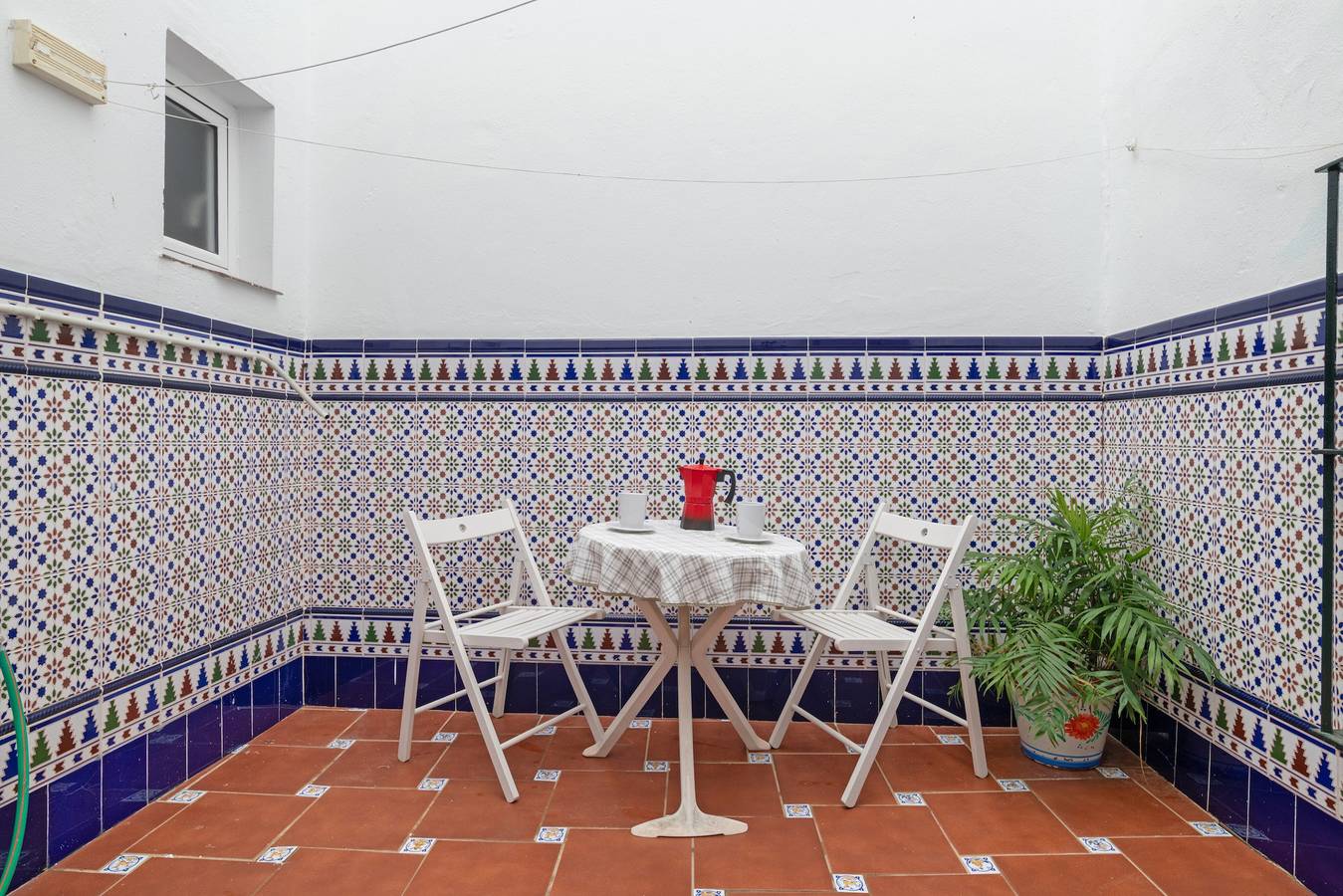 Entire apartment, Apartment 'Paqui Calle' with Private Terrace, Wi-Fi and Air Conditioning in Playa de los Bateles (Conil de la Frontera), Conil de la Frontera