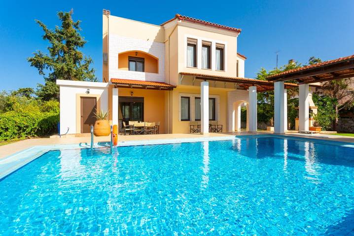Villa für 7 Personen, mit Terrasse und Garten in Chania und Umgebung - 4