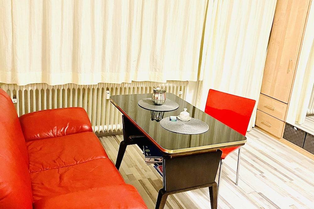Ganze Wohnung, Small but yours ... small 1 room flat with balcony in Pforzheim, Nordschwarzwald