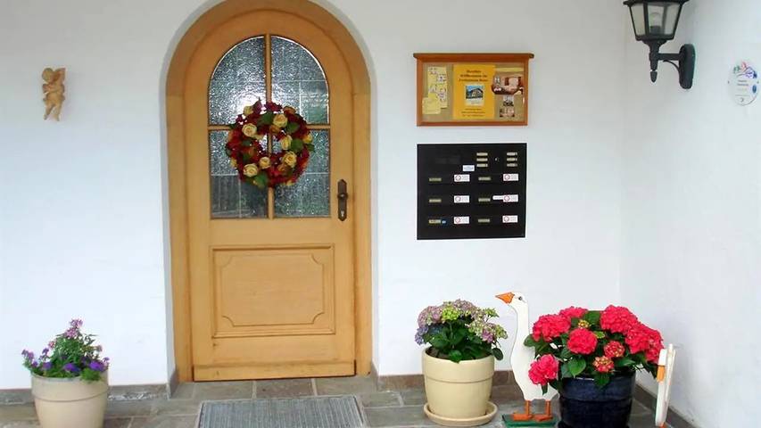Ferienwohnung für 3 Personen, mit Sauna und Balkon sowie Garten bei Neuschwanstein - 4