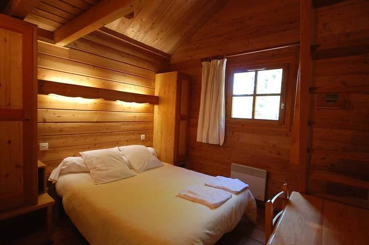 Le Serre Pyrene, im Herzen des Chevalier-Gewächshauses in La Salle-les-Alpes, Serre Chevalier