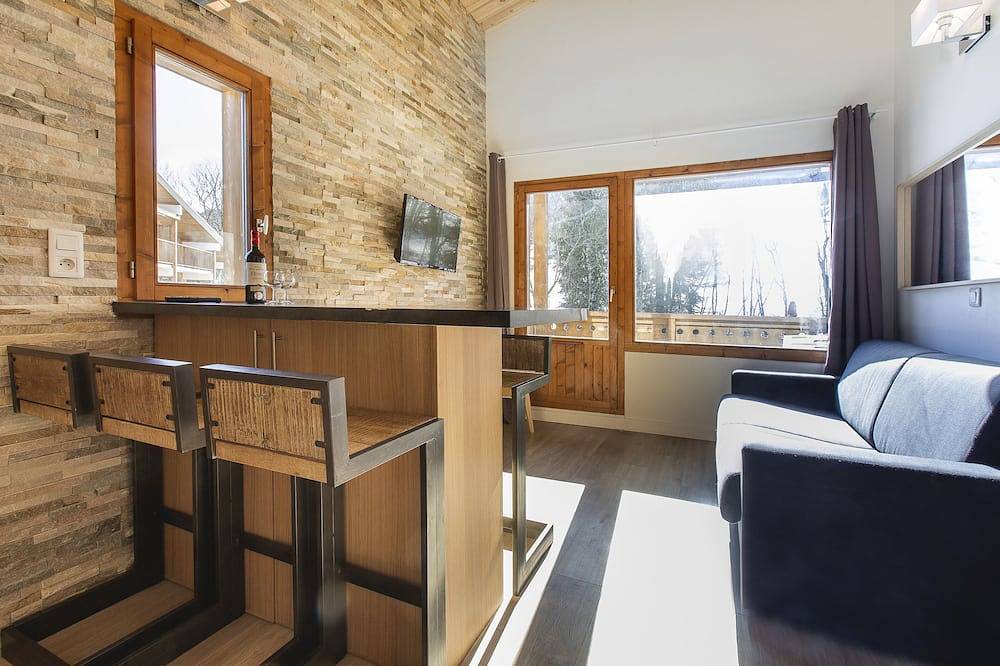 Appartement entier, Charmant  et Refait à Neuf avec Balcon ! #Ca10 in Demi-Quartier, Pays du Mont-Blanc
