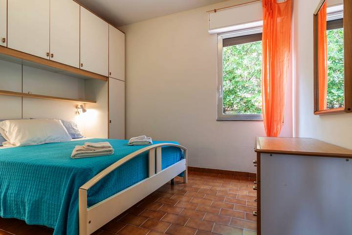 Apartamento idílico "Casa Giovanna" con jardín, terraza y televisión in La Pelosa, Stintino
