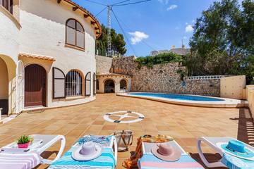 Villa pour 4 Personnes dans Calpe, Costa Blanca, Photo 2