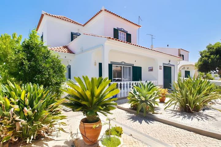 Casa rural para 8 personas, con Balcón y Jardín en Altura