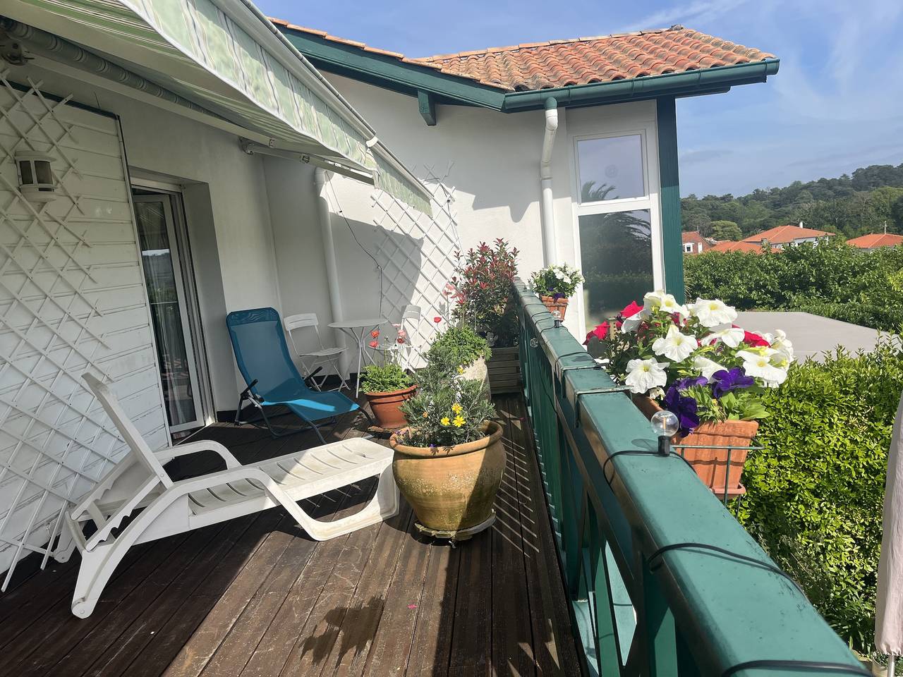 Chambre d'hôtes Émeraude - Petite Chambre sur jardin in Biarritz, Région de Bayonne