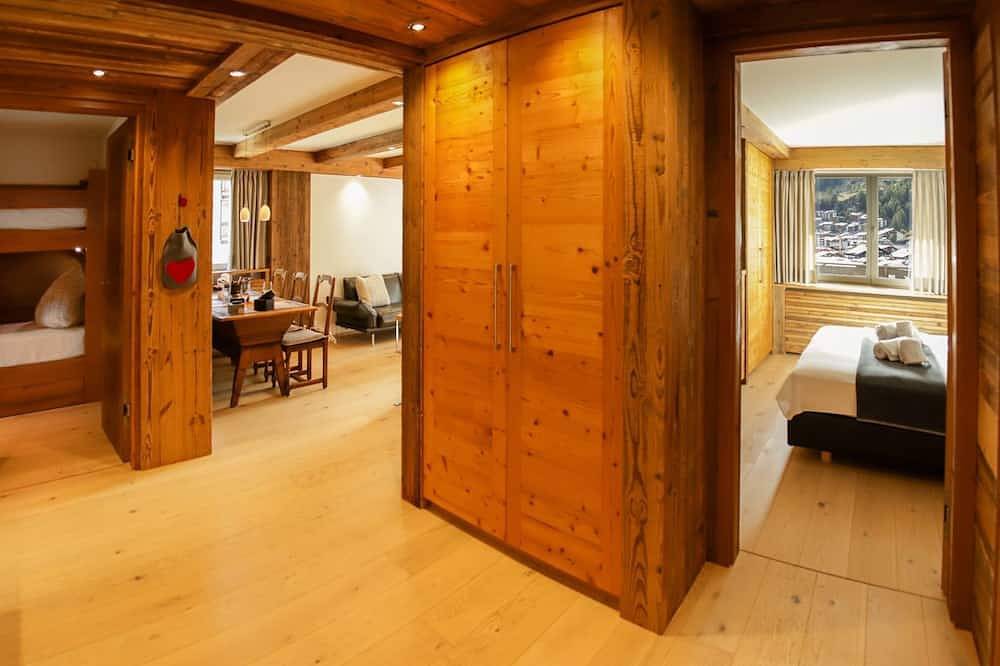 Ganze Wohnung, Dianthus in Zermatt, Walliser Alpen
