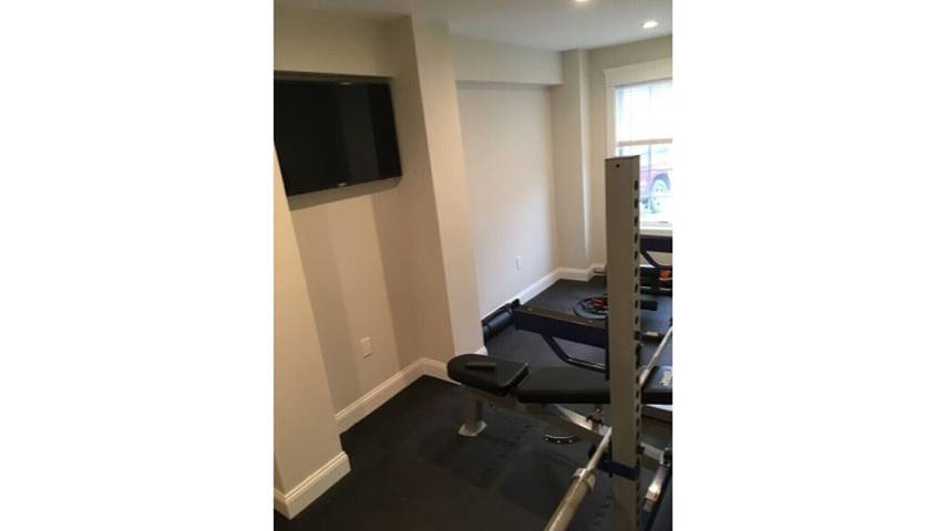 Vacation rental for 28 people, with hot tub and balcony in Long Beach Island