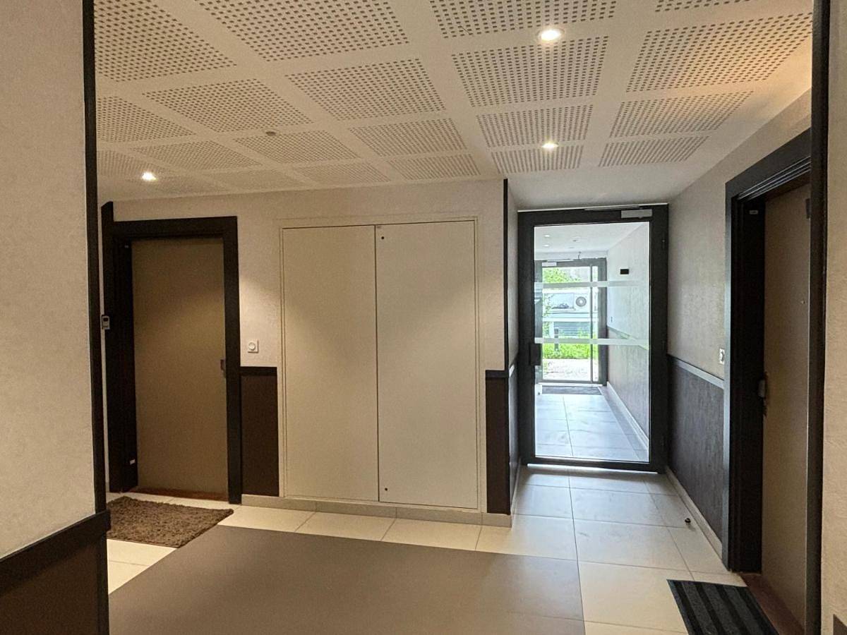 Appartement entier, One-Bedroom Apartment in Sannois, Val-d'Oise