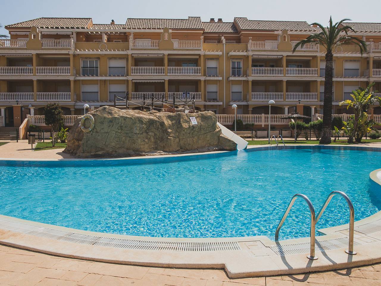 Ganze Wohnung, Modernes Apartment in Denia - 3 Schlafzimmer, Strandnähe in El Palmar, Costa Blanca