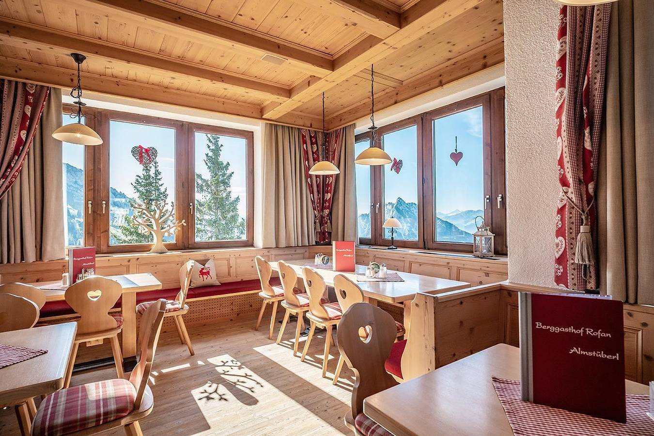 Ganze Ferienwohnung, Familienzimmer Frühstück in Eben am Achensee, Brandenberger Alpen