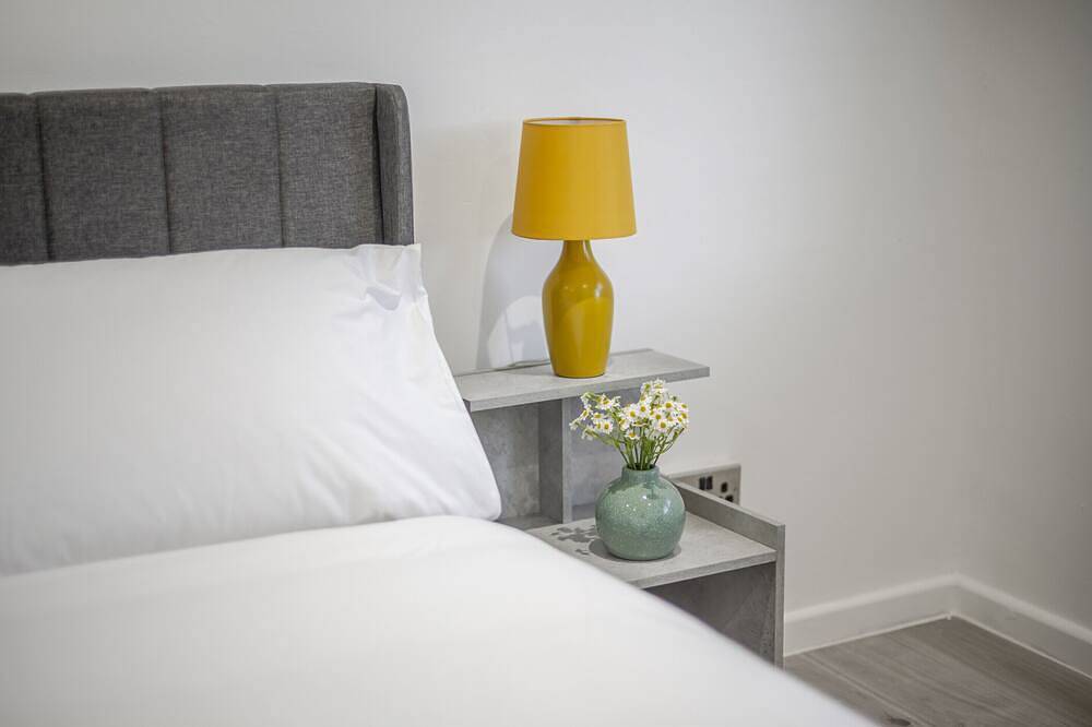 Ganze Wohnung, Apartment-Luxus-Eigenes Badezimmer-Parkblick in Widford, Chelmsford