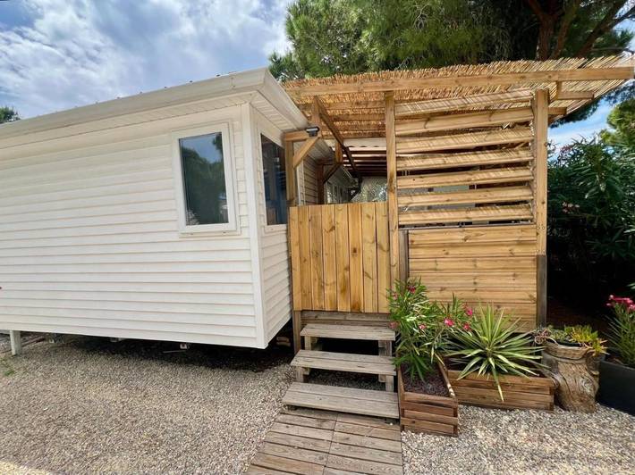 Camping pour 6 personnes, avec terrasse et piscine, animaux acceptés au Grau-d'Agde - 2