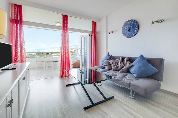 Hel lejlighed, Modern Apartment “Mar Azul Vista Mar” with Sea View, Wi-Fi, Terrace & Shared Pool in Marazul, Adeje
