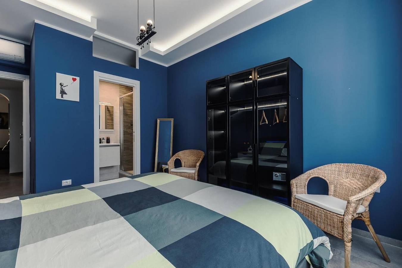 Entire apartment, Oasis of Peace near the Vatican: Apartment with Wi-Fi and Air Conditioning in Rome, Rome Province