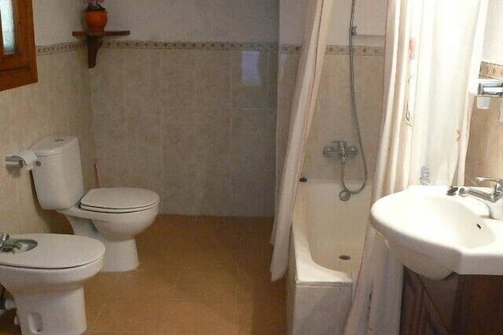 Peaceful villa renovated at 500 metres from Pollensa village  And WIFI Free in Pollença Town, Pollença