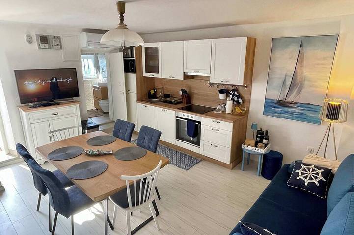 Ferienhaus für 8 Personen, mit Balkon - 1