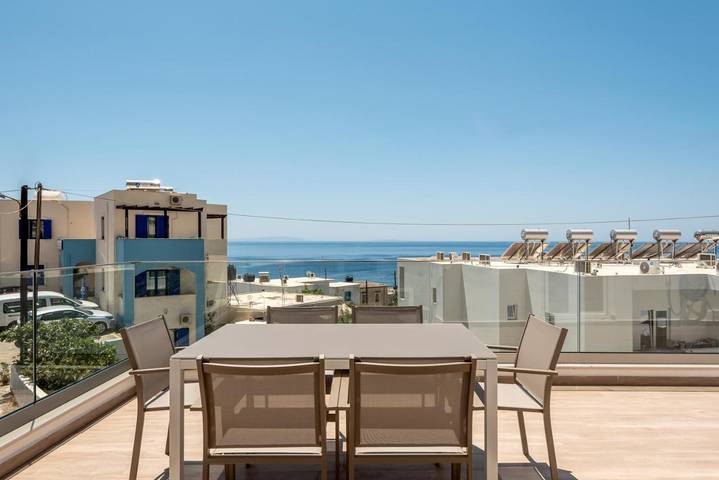 Gîte pour 4 personnes, avec terrasse et vue dans Chóra Sfakíon - 2