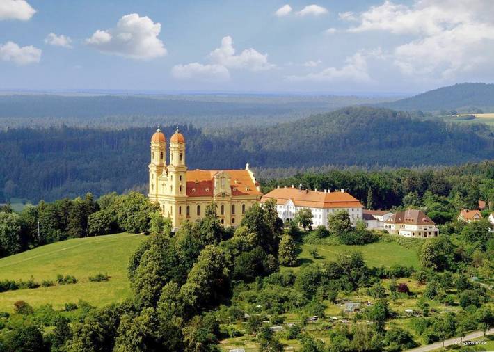 Hotel für 2 Personen, mit Terrasse und Garten sowie Ausblick in Ellwangen - 2