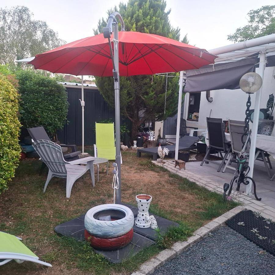 Appartement de vacances entier, Chambre chez l'habitant in Aubigny-sur-Nère, Sologne