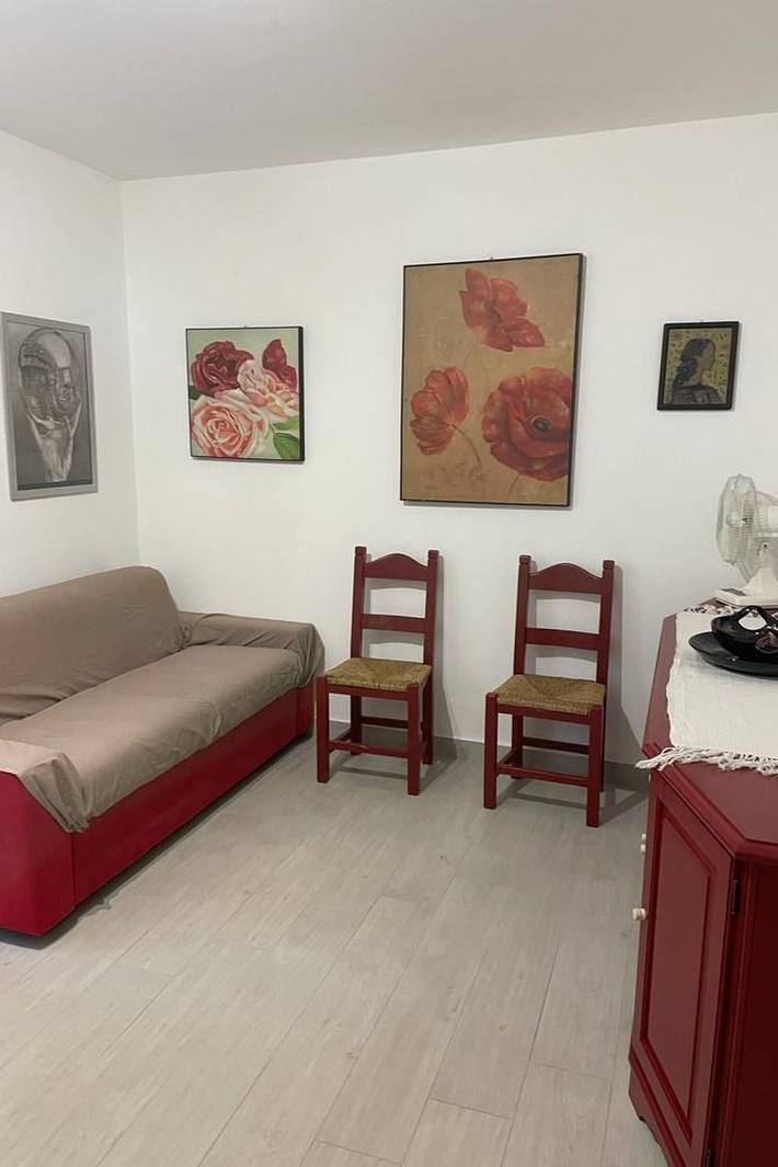 Appartamento per 6 persone, con balcone a Pollina