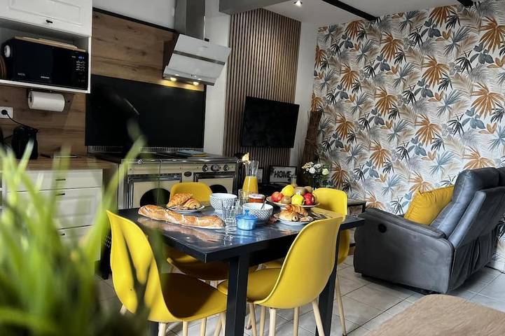 Location de vacances pour 2 personnes, avec terrasse à Pléguien