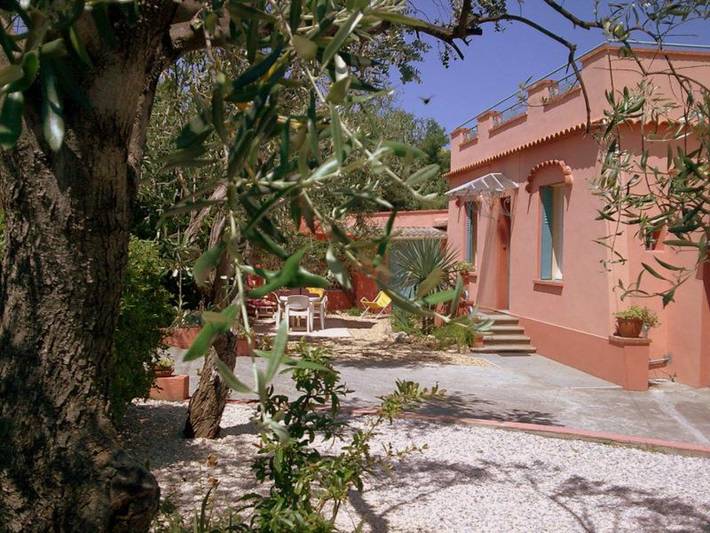 Casa de huéspedes para 4 personas, con jardín - 1