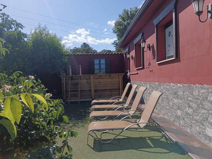 Casa de vacaciones para 8 personas, con Balcón y Jacuzzi además de Terraza y Jardín en Valle del Alberche - 3
