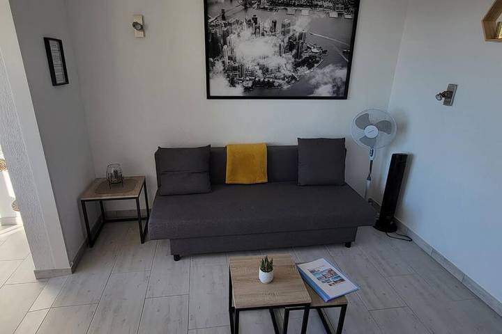 Appartement de vacances pour 4 personnes, avec vue ainsi que piscine et jardin, animaux acceptés
