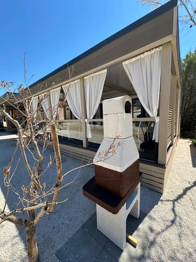 Dom dla 4 osób, z ogród i basen oraz widok, zwierzęta dozwolone w Drage