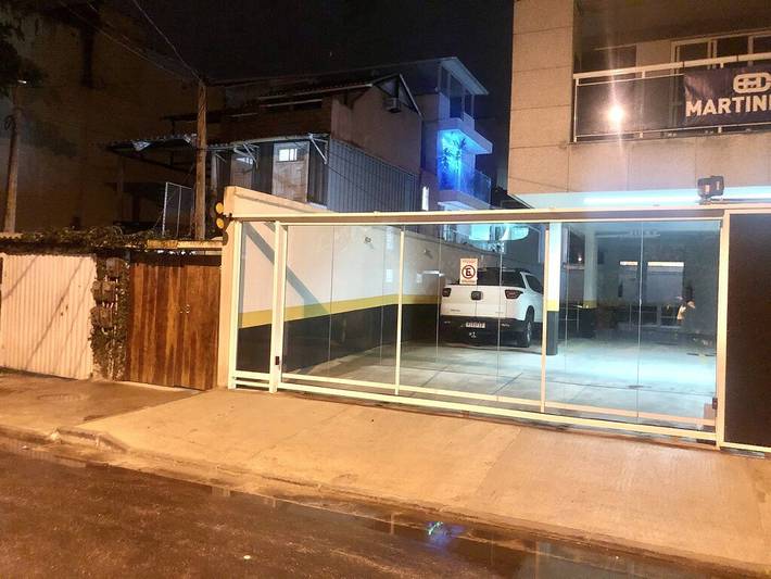 Casas e apartamentos de temporada para 8 pessoas, com balcão no Recreio (RJ)