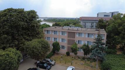 Maison d’hôte pour 3 personnes, avec jardin et vue sur le lac dans Constanța
