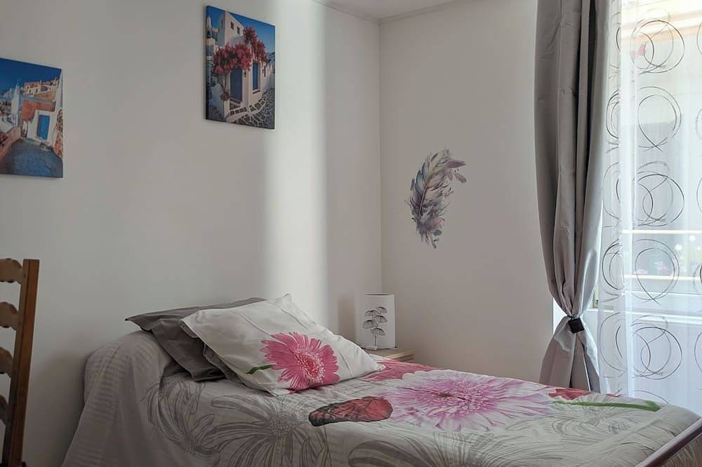 Appartement entier, Appartement moderne tout équipé in Saint-Rambert-en-Bugey, Belley