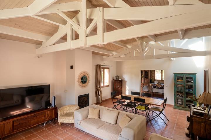 Villa élégante à La Teste-de-Buch avec piscine privée in La Teste-de-Buch, Région d'Arcachon