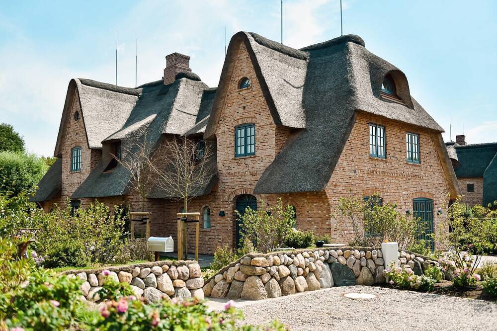 Hochwertige und elegante Haushälfte unter Reet in Archsum in Sylt-Ost, Sylt (Gemeinde)