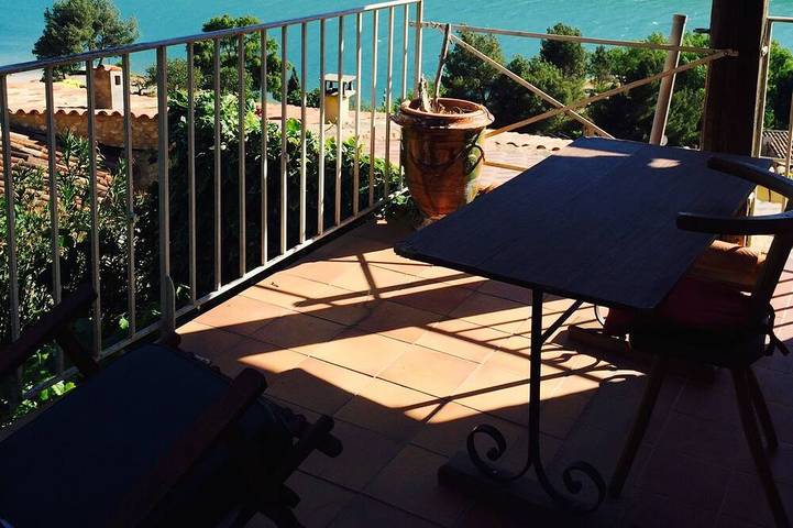 Location de vacances pour 8 personnes, avec jardin et balcon dans Office De Tourisme De Bauduen - 4
