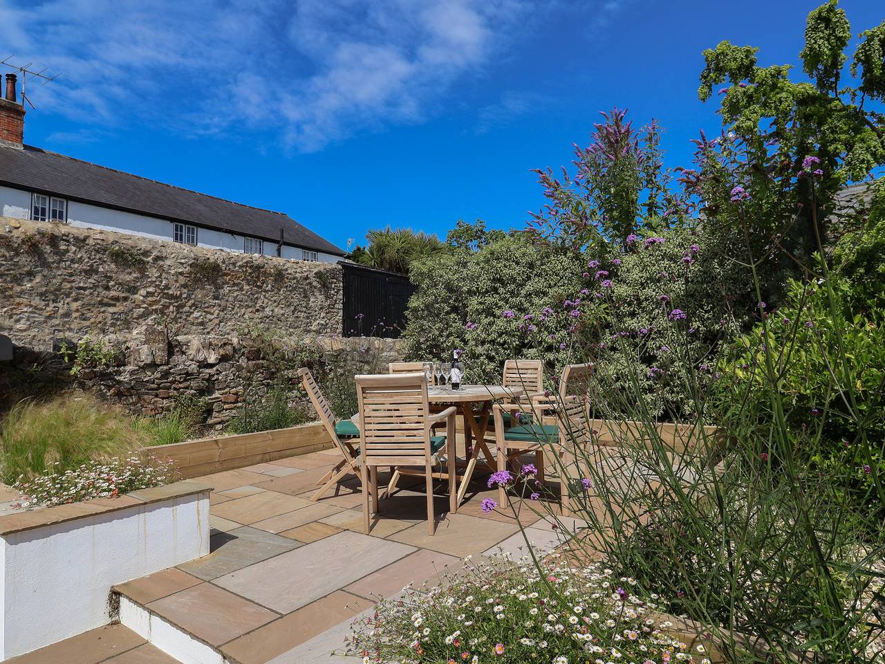 Backlands Farmhouse in Charmouth, Dorset