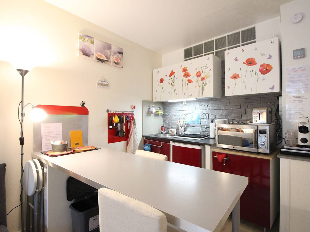 Studio entier, Studio central à La Bourboule avec Wifi - 3 couchages in La Bourboule, Parc naturel régional des Volcans d'Auvergne