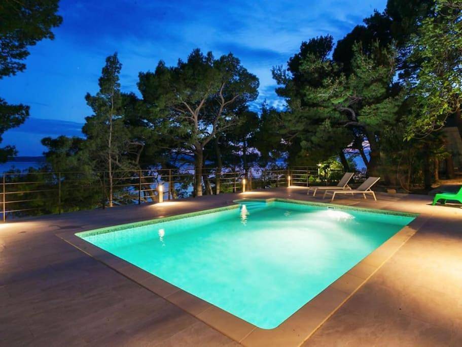 Villa Zorana - Makarska Exklusiv in Brela, Makarska Riviera