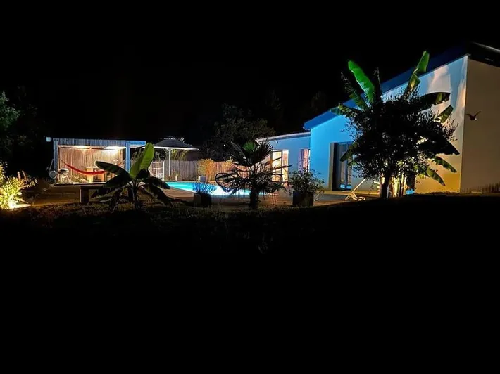 Villa for 8 people, with pool and view as well as garden - 1