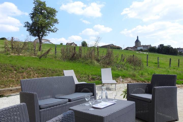 Gîte pour 4 personnes, avec Terrasse et Jardin